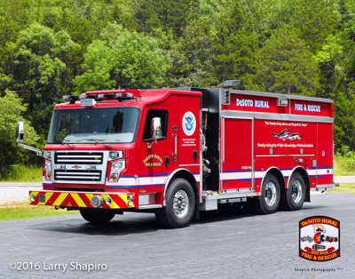 DeSoto Rural FPD MO 2016 Rosenbauer America Commander MP3 pumper tanker with stubby ER cab Larry Shapiro photographer shapirophotography.net